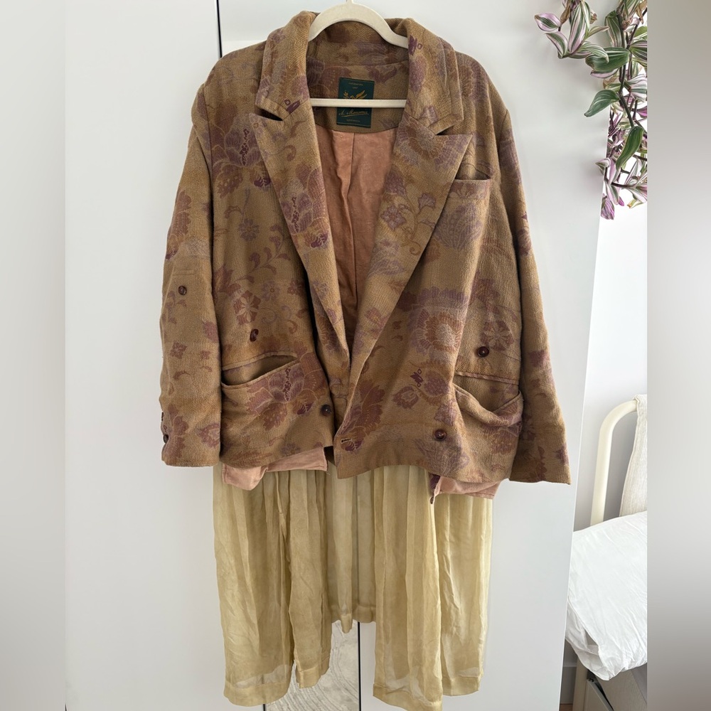 Aleksandr Manamïs Jacket